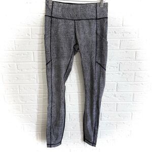Lululemon Speed Tight V Fall Net White Black / Black Size 6